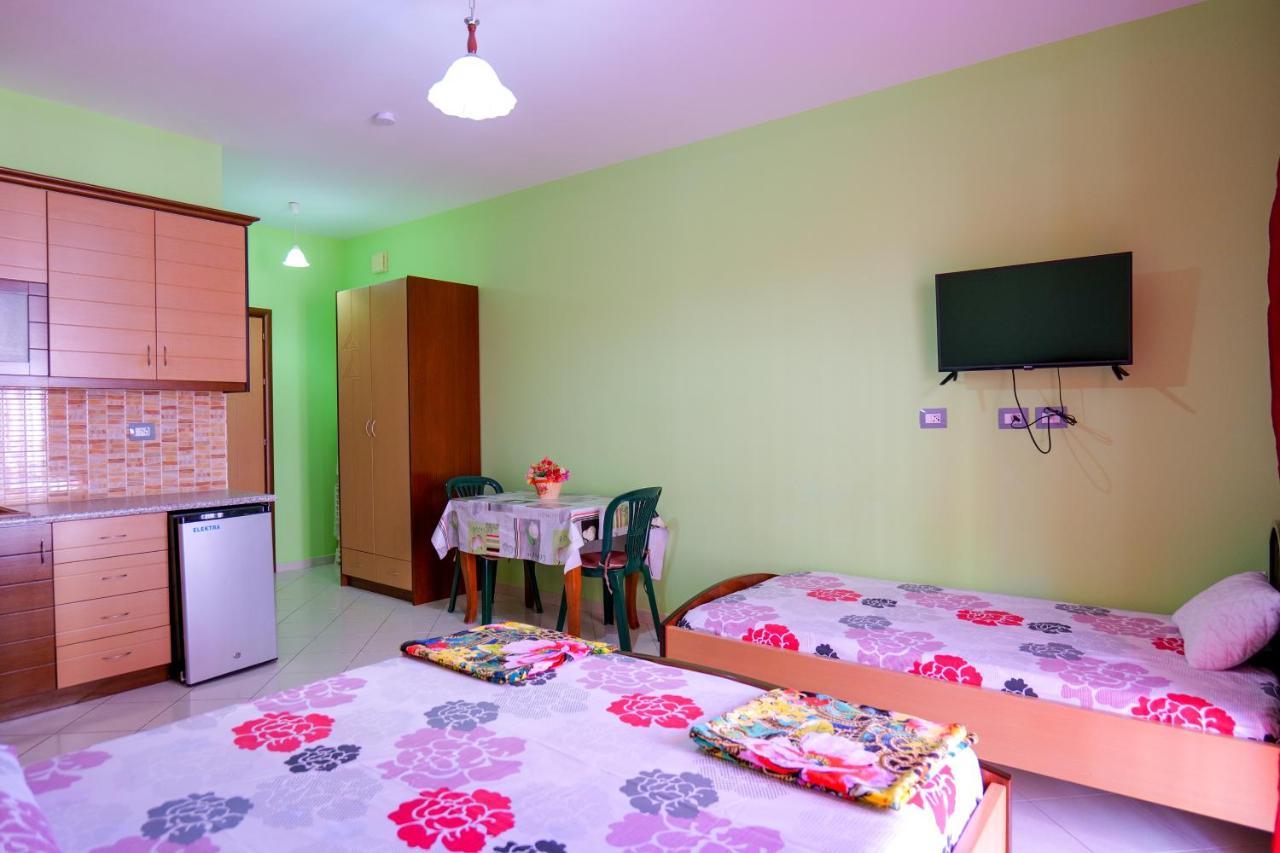 Vila Lida Sarande Luaran gambar