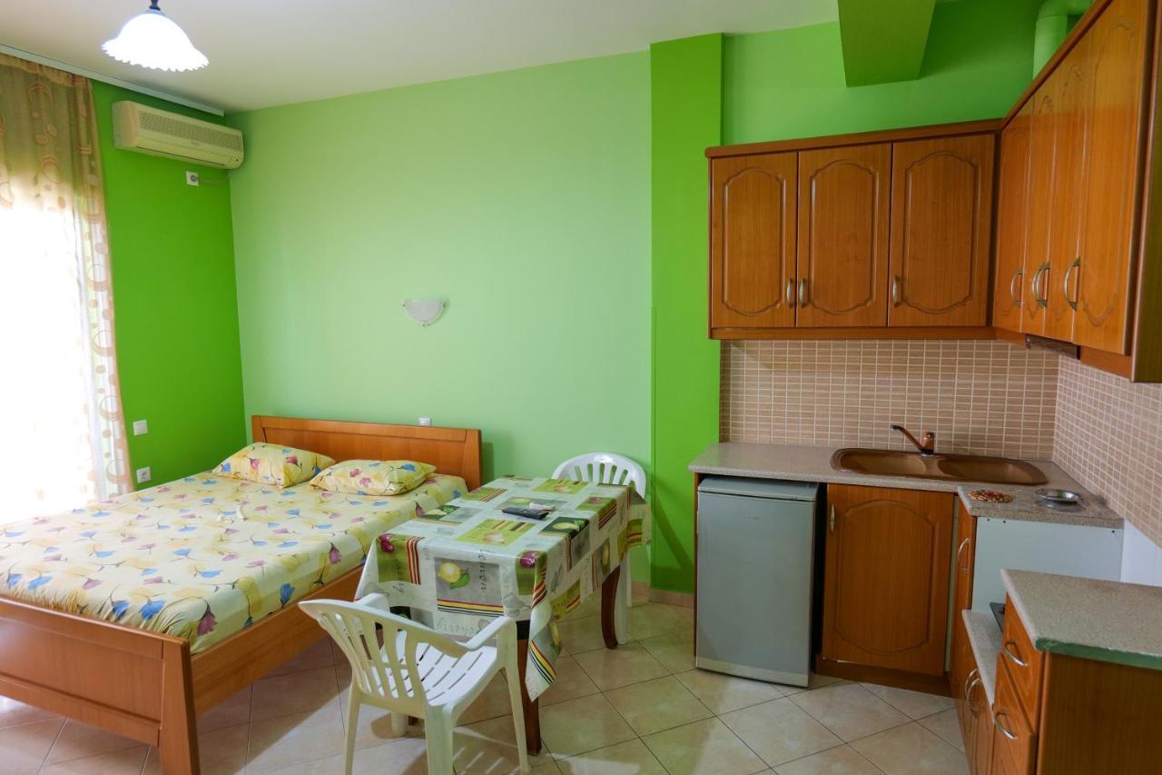 Vila Lida Sarande Luaran gambar