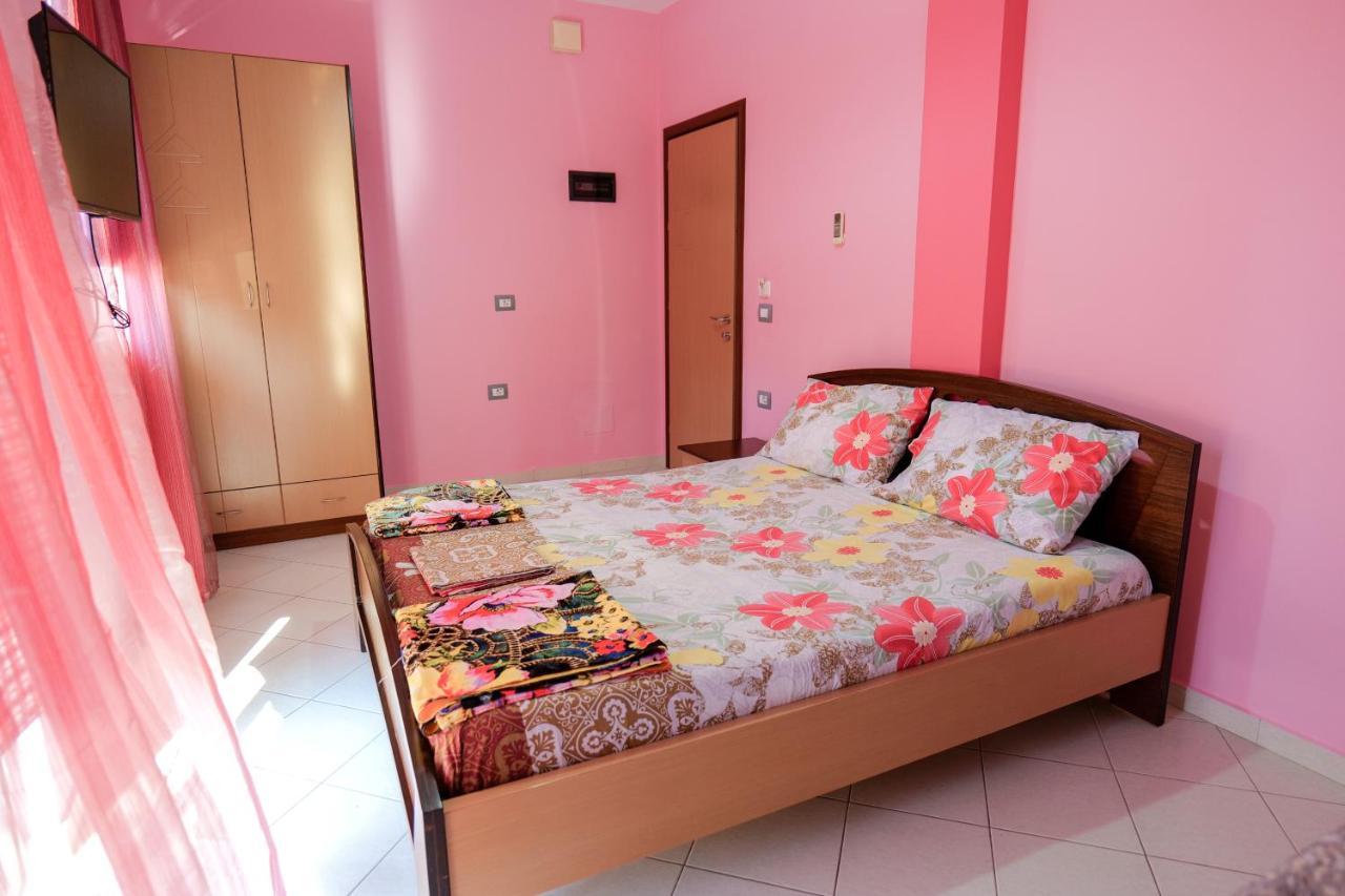 Vila Lida Sarande Luaran gambar