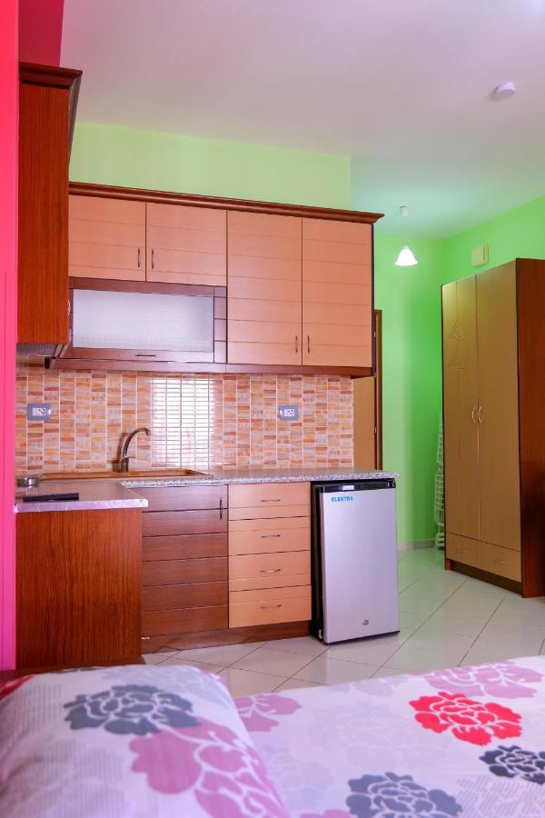 Vila Lida Sarande Luaran gambar