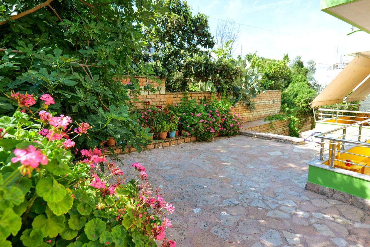 Vila Lida Sarande Luaran gambar