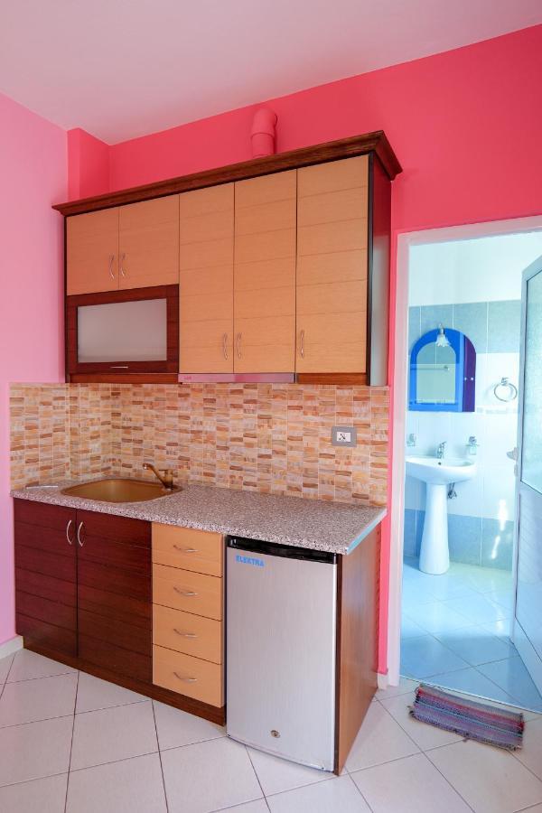Vila Lida Sarande Luaran gambar