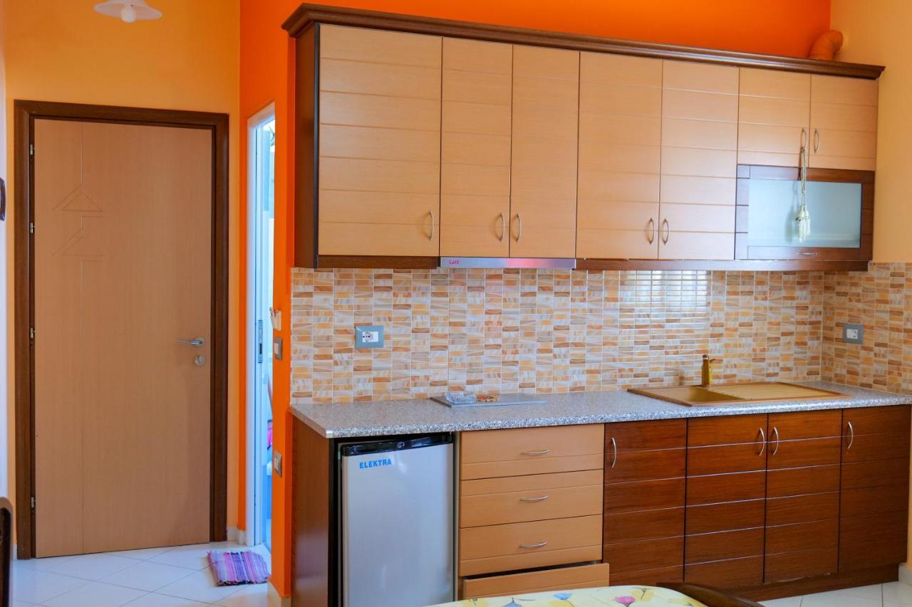 Vila Lida Sarande Luaran gambar