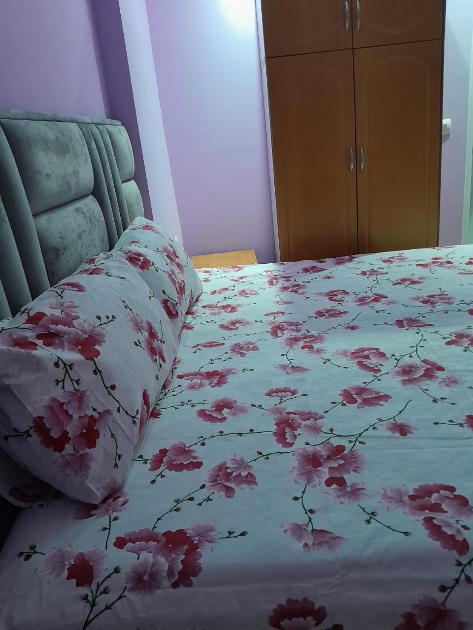 Vila Lida Sarande Luaran gambar